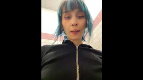 Media: bigbabykiki Stripchat 2024-11-16 15:42:00