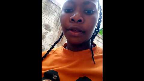 Media: broan_me Stripchat 2024-11-16 06:38:00