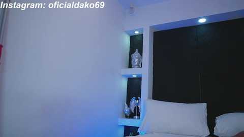 Media: dakota_lee Stripchat 2024-11-16 06:44:00