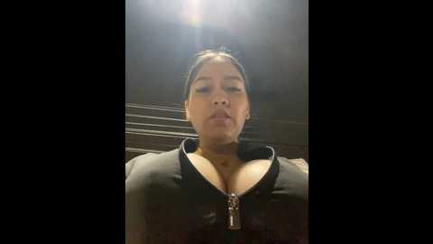 Media: danielavegax Stripchat 2024-11-16 00:27:00