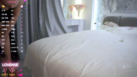 Media: diamondanna Stripchat 2024-11-16 17:02:00