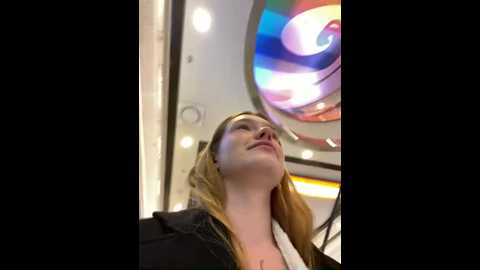 Media: honey___hot Stripchat 2024-11-16 17:37:00