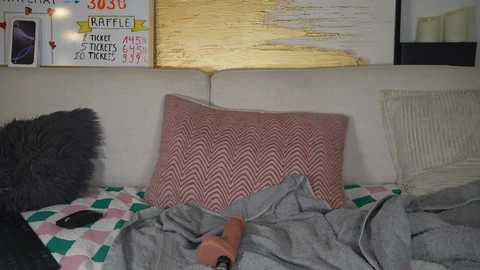 Media: hotbella_ Stripchat 2024-11-16 15:59:00
