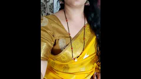 Media: indian_desi_wife Stripchat 2024-11-16 18:27:00