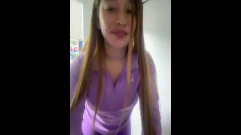 Media: roouse Stripchat 2024-11-16 01:25:00