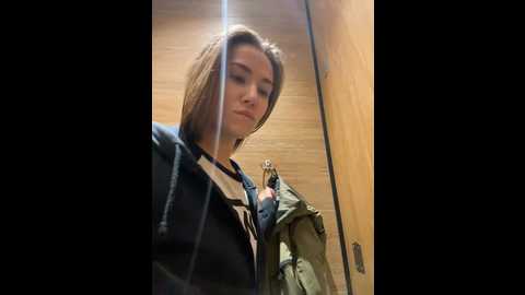 Media: valenciashock Stripchat 2024-11-16 09:50:00