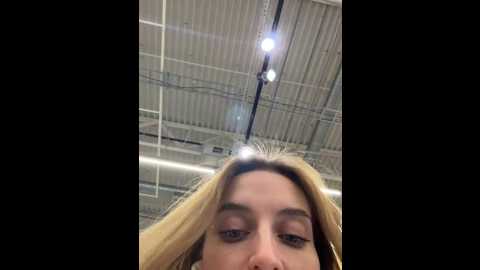 Media: _angelari_ Stripchat 2024-11-17 18:33:00