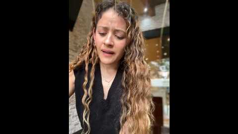 Media: alana15 Stripchat 2024-11-17 19:48:00