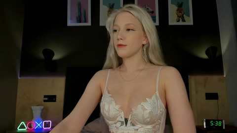 Media: alicelebel Stripchat 2024-11-17 03:37:00