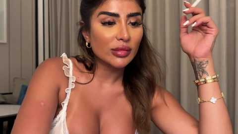 Media: arabicbarbie Stripchat 2024-11-17 20:06:00