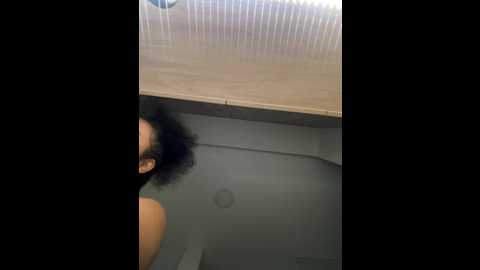 Media: brunettexio Stripchat 2024-11-17 05:41:00