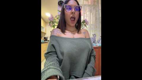 Media: charlotte_stevenss_ Stripchat 2024-11-17 16:08:00