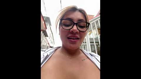 Media: dianita_1988 Stripchat 2024-11-17 20:17:00