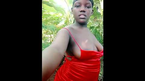 Media: holygrail001 Stripchat 2024-11-17 06:34:00