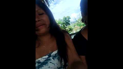 Media: karol_kamila19 Stripchat 2024-11-17 14:37:00