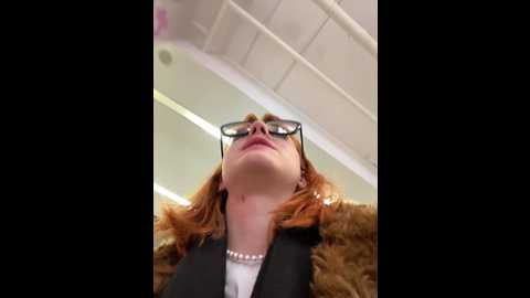Media: lexy__foxy Stripchat 2024-11-17 16:13:00