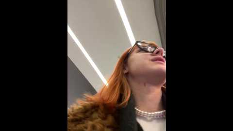 Media: lexy__foxy Stripchat 2024-11-17 17:31:00