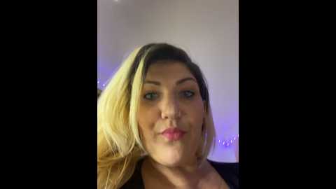 Media: littlemisseeve Stripchat 2024-11-17 07:07:00