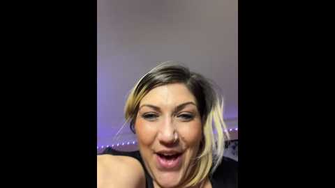 Media: littlemisseeve Stripchat 2024-11-17 08:46:00