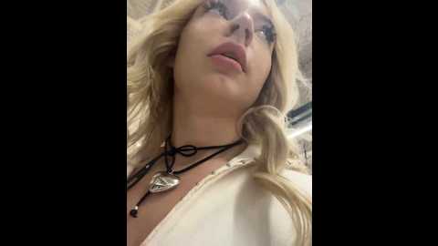 Media: melissa_grr Stripchat 2024-11-17 14:23:00