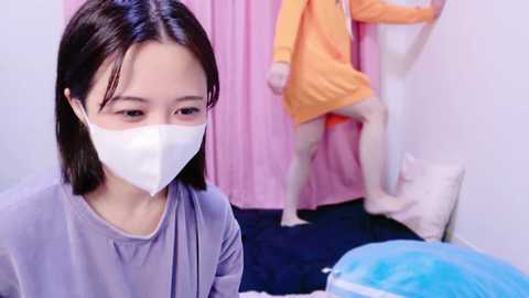 Media: nonchan_ Stripchat 2024-11-17 17:01:00