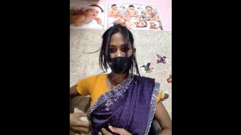 Media: roohi_sexy Stripchat 2024-11-17 14:34:00