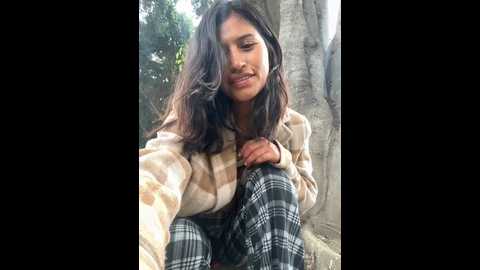 Media: sexi_noemi Stripchat 2024-11-17 15:22:00