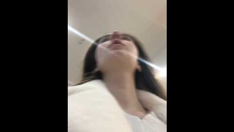 Media: unamiumiu Stripchat 2024-11-17 09:18:00