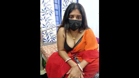 Media: v_hot_sweet Stripchat 2024-11-17 01:28:00