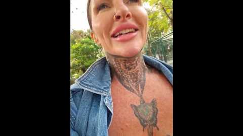 Media: yourmommyblair Stripchat 2024-11-17 09:19:00