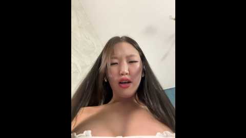 Media: aiko_yumi Stripchat 2024-11-18 16:39:00