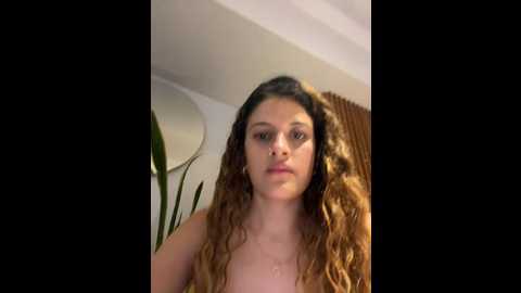 Media: alana15 Stripchat 2024-11-18 21:31:00
