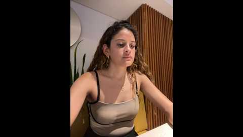 Media: alana15 Stripchat 2024-11-18 22:09:00