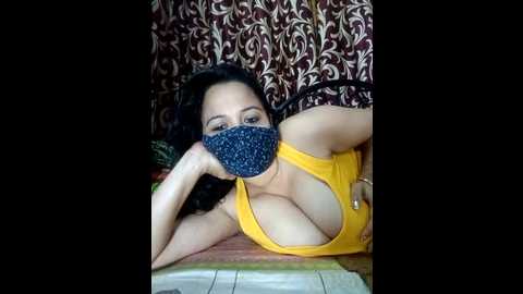 Media: albelasummi702 Stripchat 2024-11-18 08:35:00