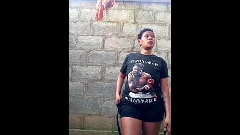 Media: broan_me Stripchat 2024-11-18 04:55:00