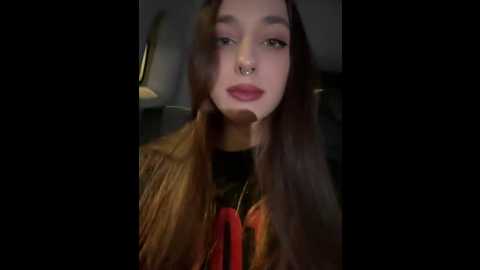 Media: cherry____pie Stripchat 2024-11-18 19:30:00