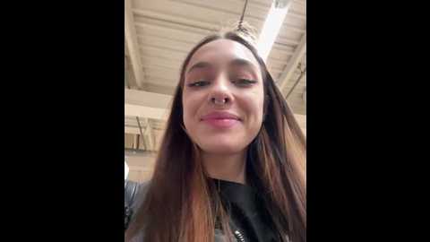 Media: cherry____pie Stripchat 2024-11-18 22:12:00