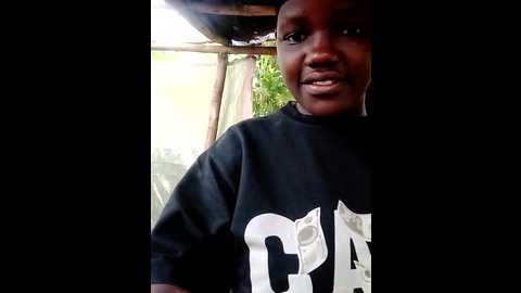 Media: holygrail001 Stripchat 2024-11-18 07:38:00