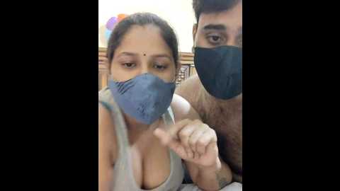 Media: ind_couple1 Stripchat 2024-11-18 18:00:00