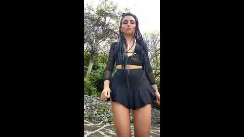 Media: izabella_bella Stripchat 2024-11-18 07:21:00