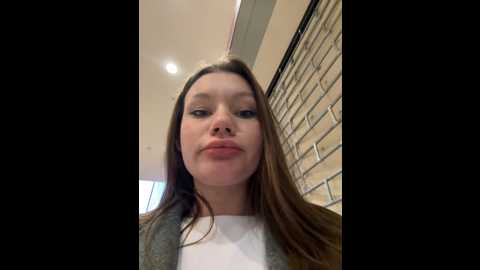 Media: justmila Stripchat 2024-11-18 15:17:00