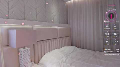 Media: little_lolla18 Stripchat 2024-11-18 03:57:00
