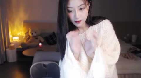 Media: lucky_baby Stripchat 2024-11-18 17:20:00