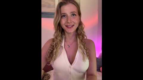 Media: lunarase Stripchat 2024-11-18 13:26:00