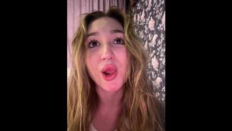 Media: rimmahottes Stripchat 2024-11-18 03:52:00
