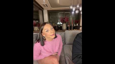 Media: sexonmylvl Stripchat 2024-11-18 22:19:00
