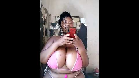 sexyroseytitz_00 @ stripchat on 20241118