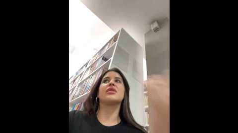 Media: sophie_avory Stripchat 2024-11-18 15:28:00