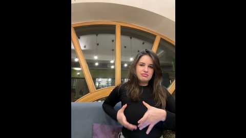Media: sophie_avory Stripchat 2024-11-18 16:56:00
