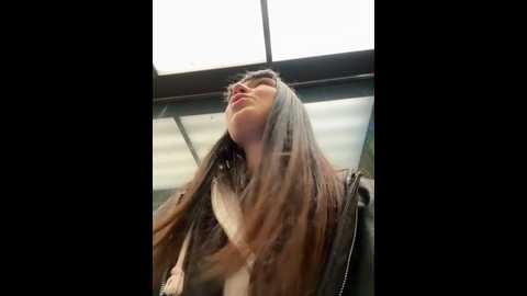 Media: sophie_avory Stripchat 2024-11-18 18:29:00